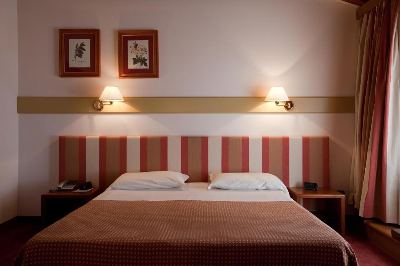 Eurohotel Palace Maniago Extérieur photo